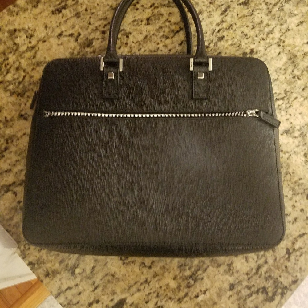 Ferragamo mens rivival single gusset briefcase